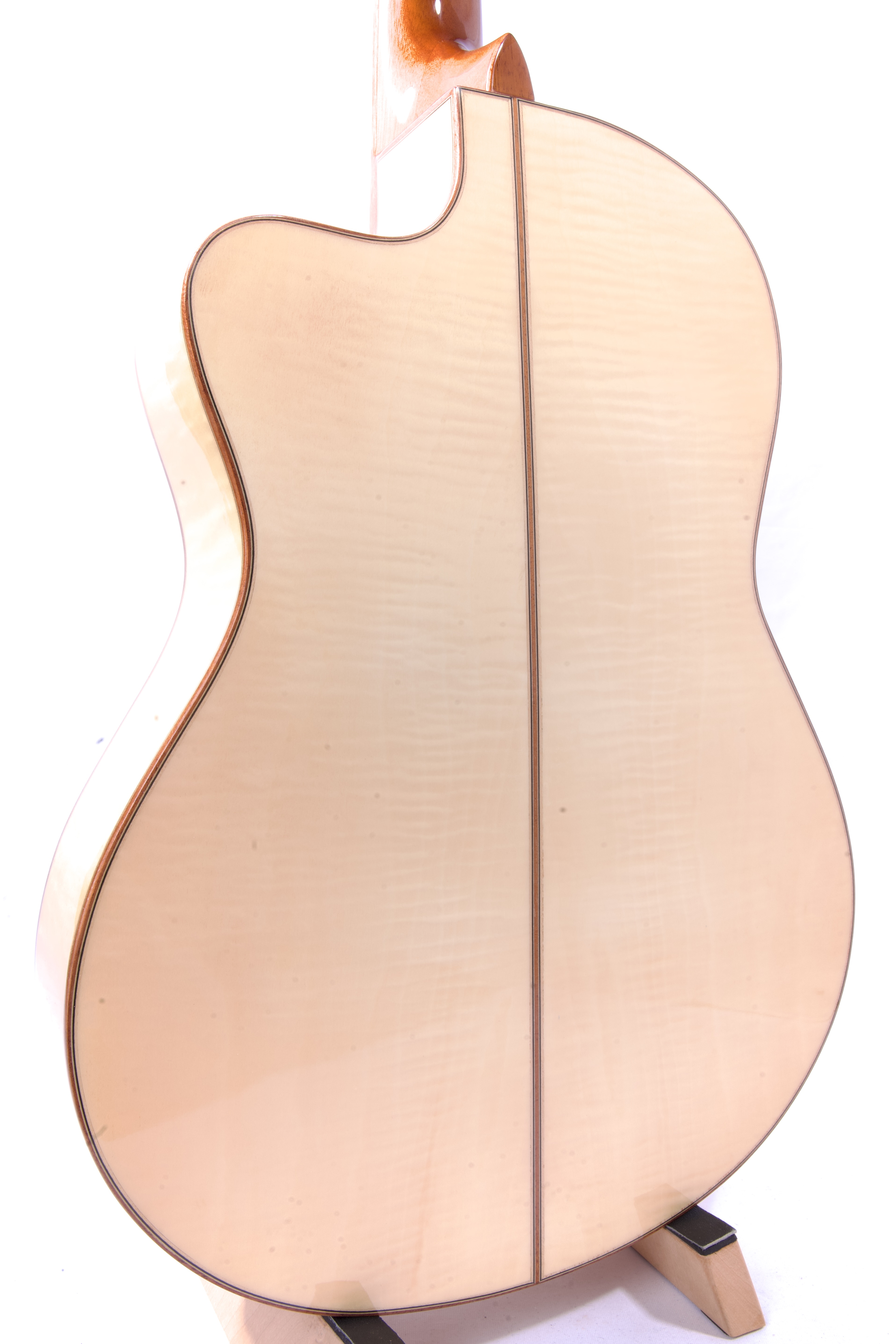 Konzertgitarre - Aria A48CE thin body