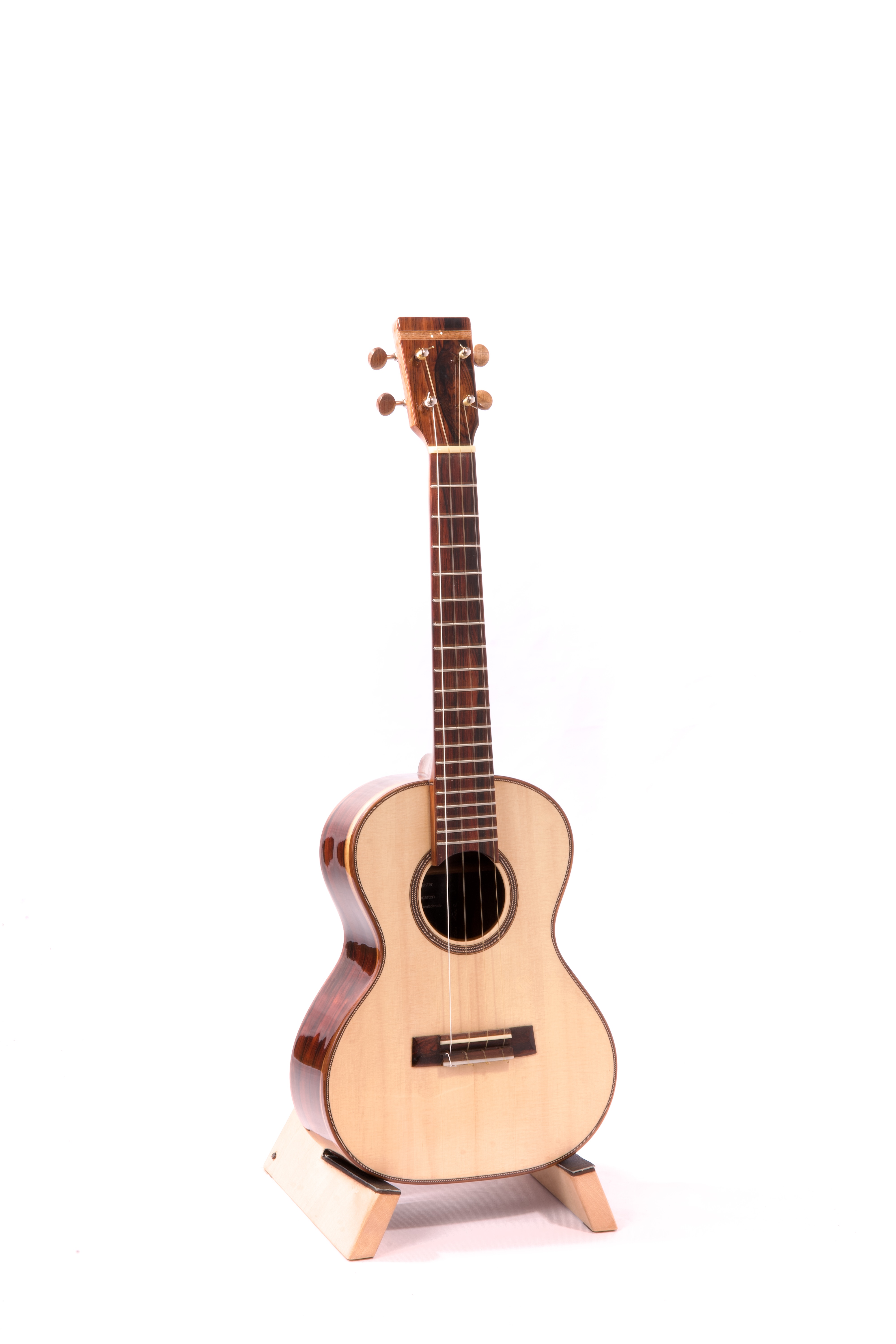 Tenorukulele - Andreas Dill Tenor Lattice Rio