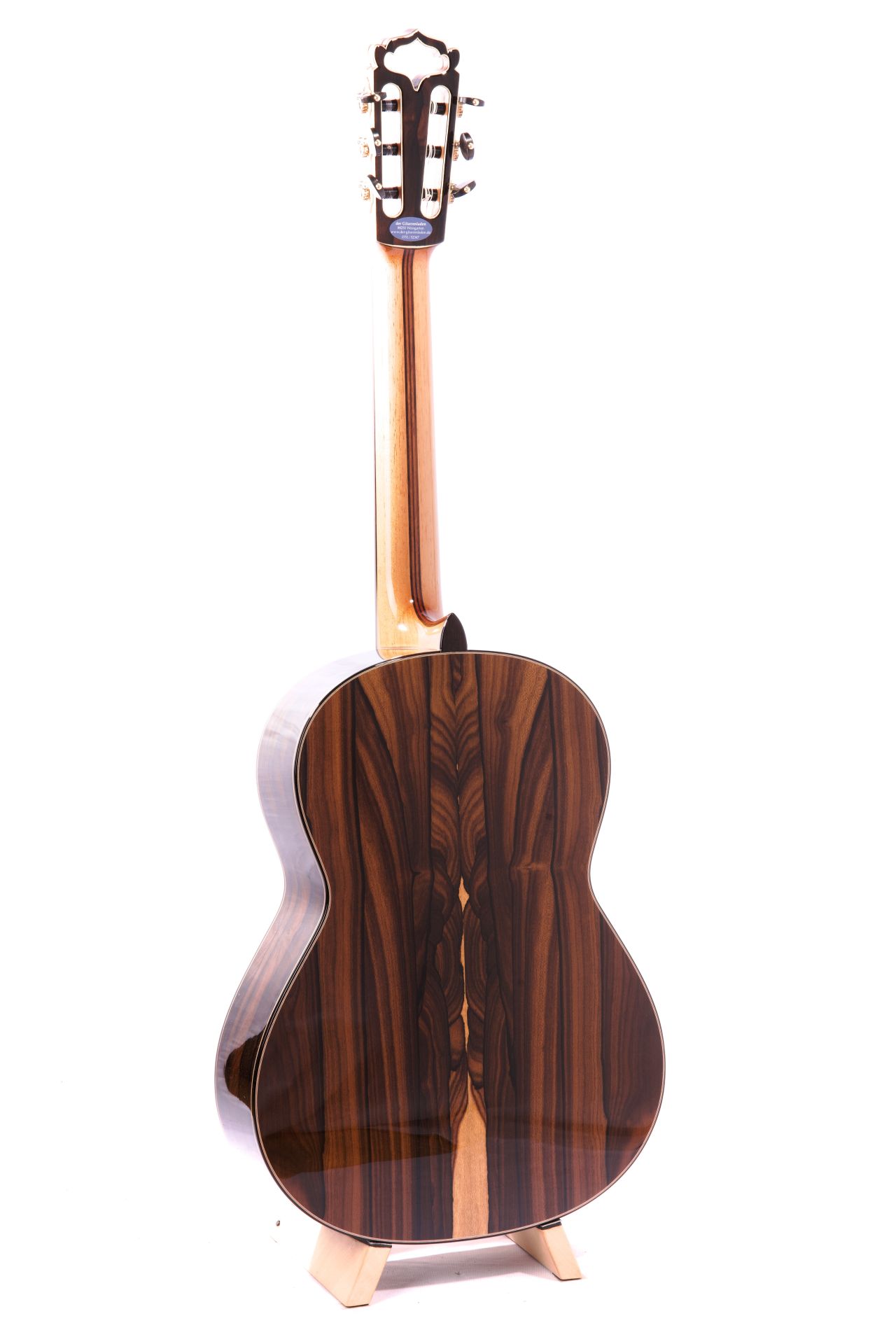 Der Gitarrenladen ‒ Manufaktur & Fachgeschäft ?